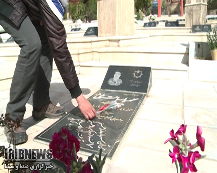 تکریم پدران آسمانی در روز پدر + فیلم