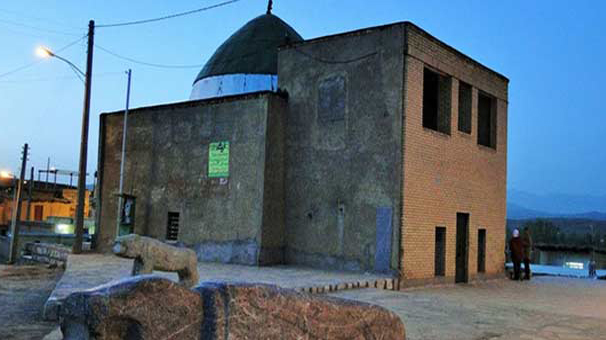 مرمت مقبره کاوه آهنگر در روستای مشهد کاوه چادگان