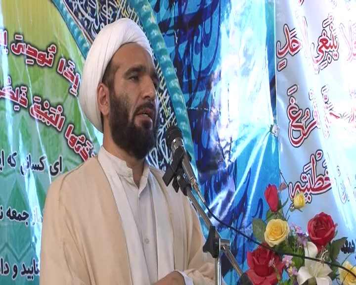 تاکید ائمه جمعه برخی شهرستان ها بر مدیریت جهادی در رفع مشکلات اقتصادی