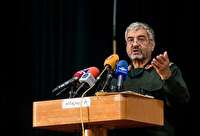 ایستادگی ملت ایران پای آرمان های انقلاب و نظام