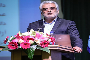 دانشگاه، محور توسعه