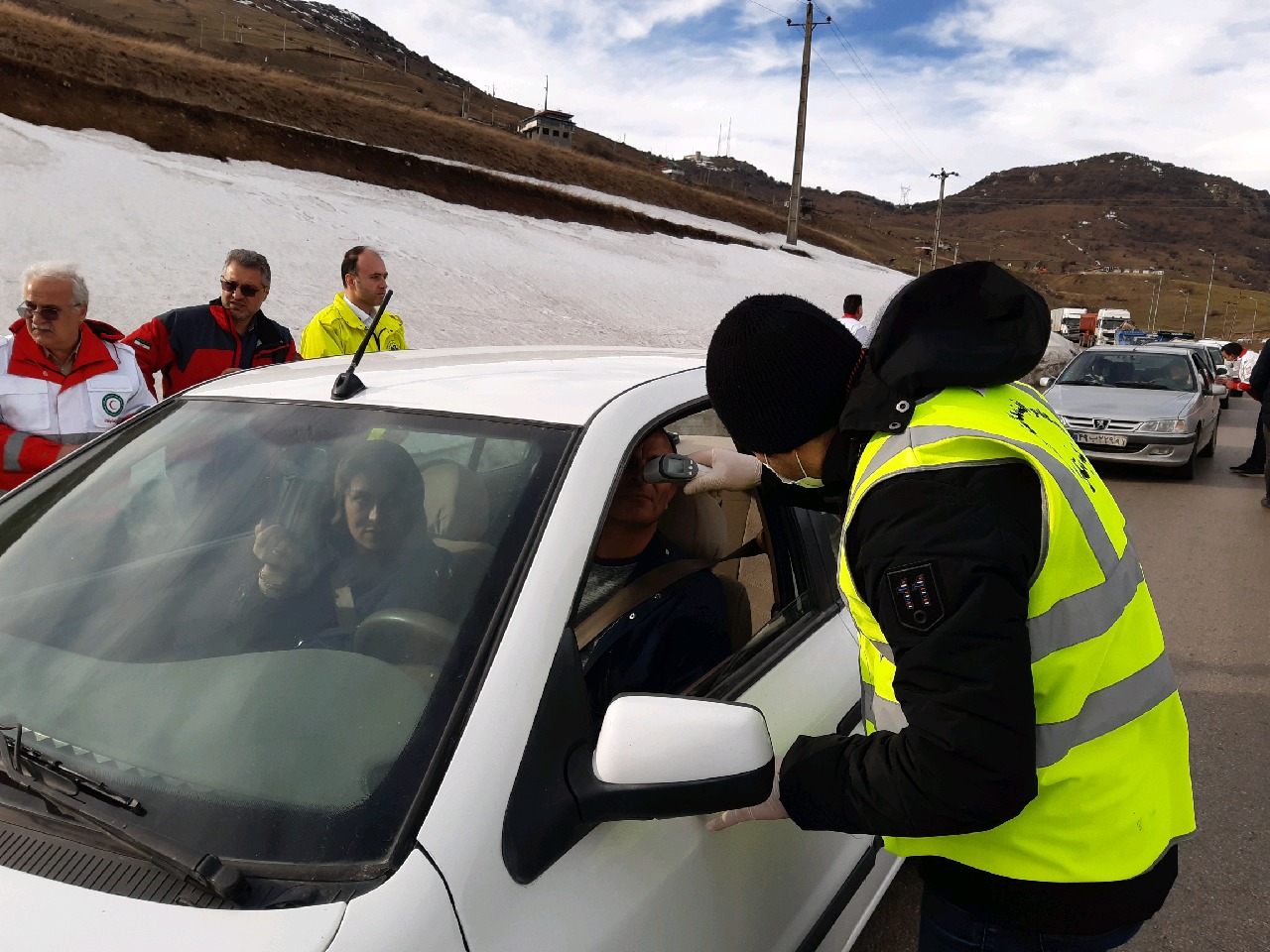 پالایش مسافران ورودی به شهرستان آستار پالایش مسافران ورودی به شهرستان آستار