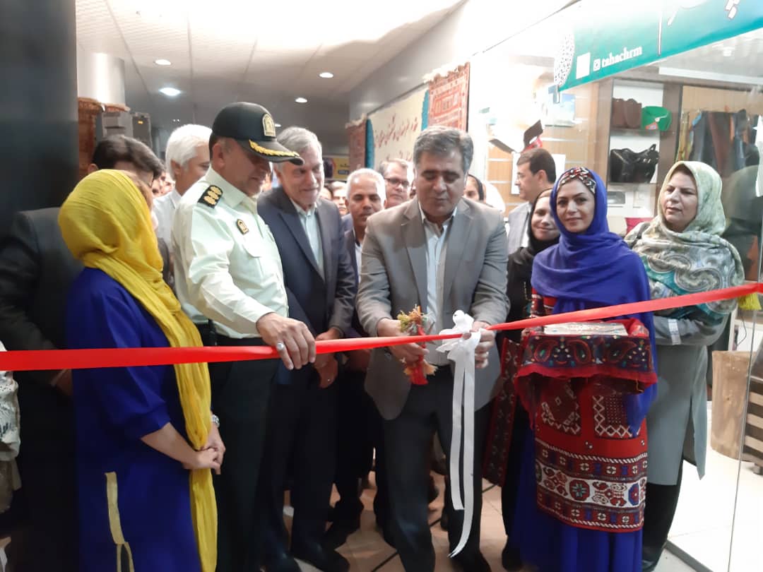 نمایشگاه وبازارچه صنایع دستی درسیرجان