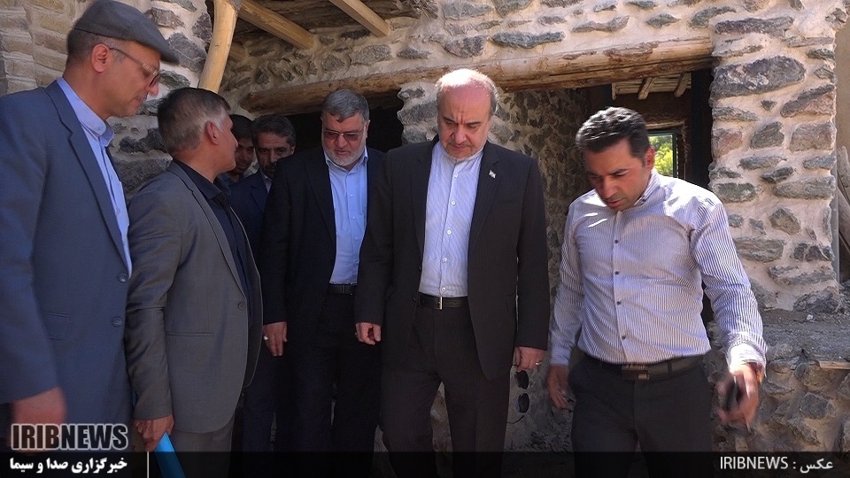 دعوت از بخش خصوصی برای اجرای طرحهای اقتصاد مقاومتی