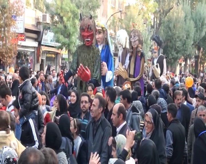 جشنواره بین المللی تئاتر کودک و نوجوان: بایدها و نبایدها