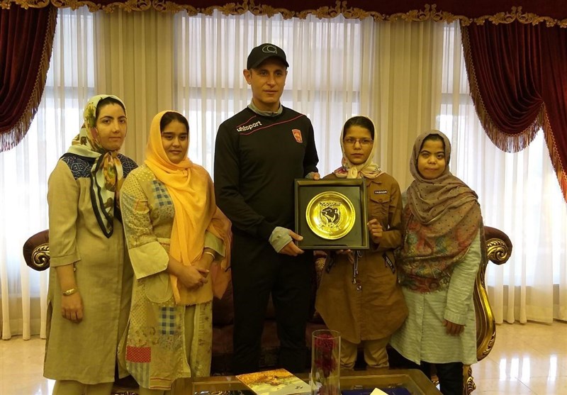 هدیه ویژه دختران موسسه 