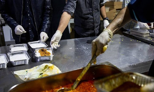 اجرای طرح اطعام مهدوی درمراکز نیکوکاری خراسان جنوبی اجرای طرح اطعام مهدوی درمراکز نیکوکاری خراسان جنوبی