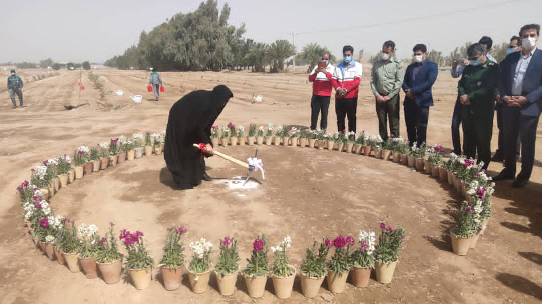 آغاز عملیات ساخت بوستان شهدا در بافق