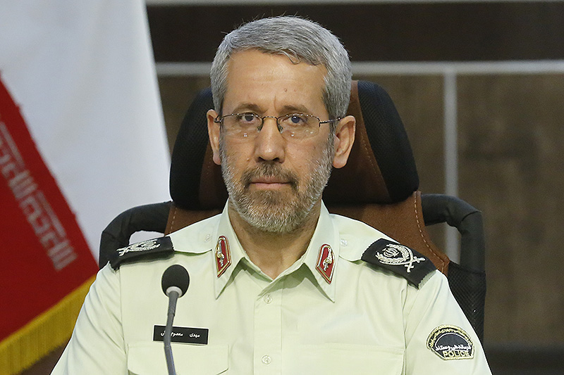 تمرکز و نظارت ویژه بر ماموریت کلانتری&zwnj;ها و پاسگاه&zwnj;ها