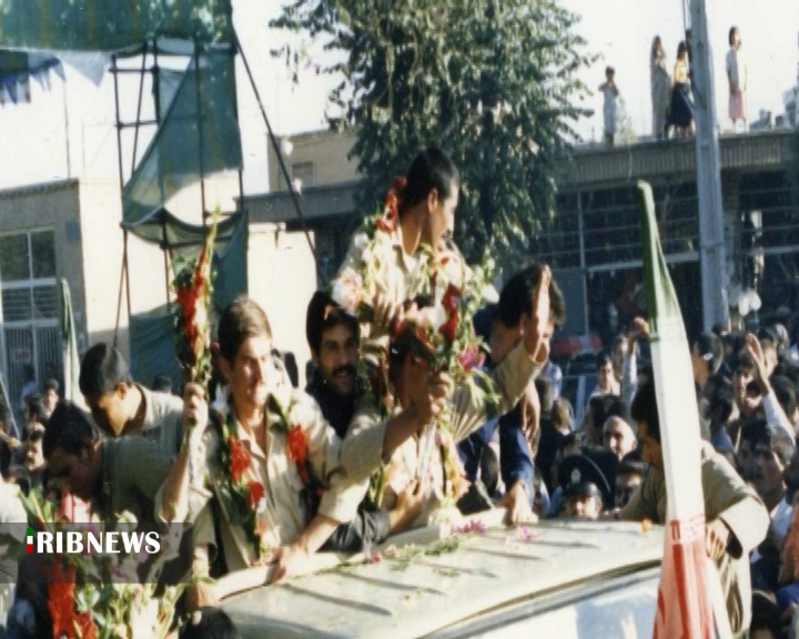 تجلیل از آزادگان چهارمحال و بختیاری تجلیل از آزادگان چهارمحال و بختیاری