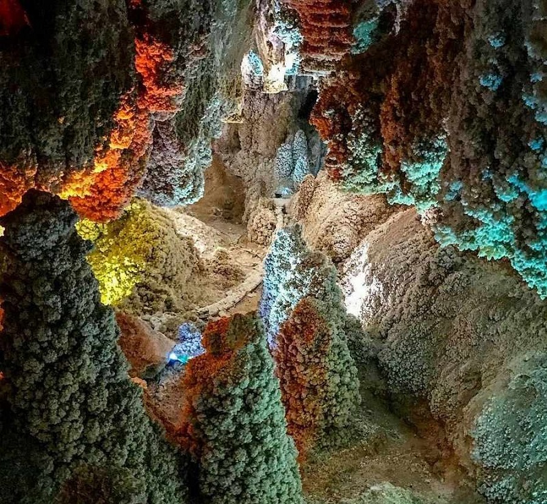 غار چال نخجیر، شگفتی طبیعت