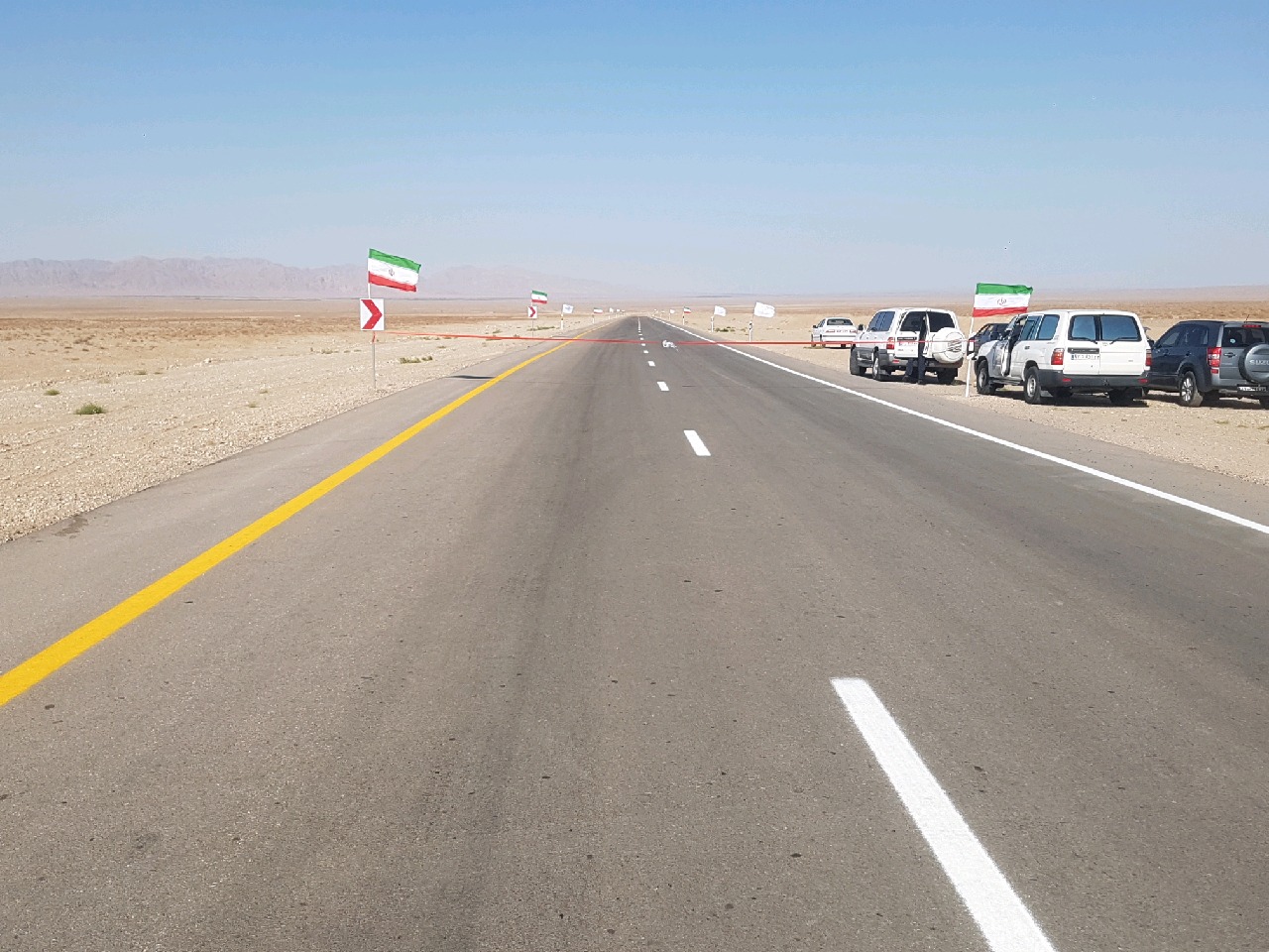 افتتاح ۱۵ کیلومتر از باند دوم جاده قاین- حاجی آباد- یزدان