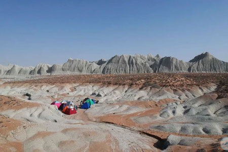 کوههای مریخی چابهار؛ پدیده طبیعی شگفت انگیز کوههای مریخی چابهار؛ پدیده طبیعی شگفت انگیز