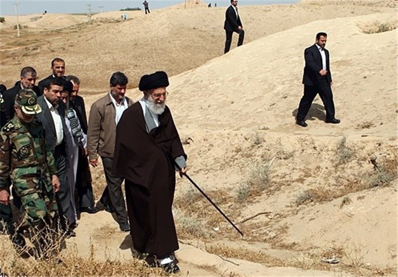 رهبر انقلاب در جمع راهیان نور در ۱۳۸۹