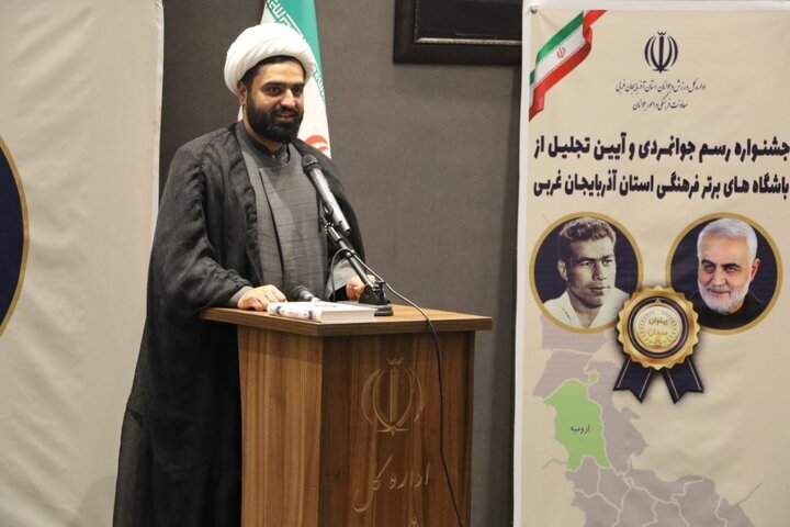 فعالیت ۳۲ هزار باشگاه ورزشی مجوزدار در سطح کشور فعالیت ۳۲ هزار باشگاه ورزشی مجوزدار در سطح کشور