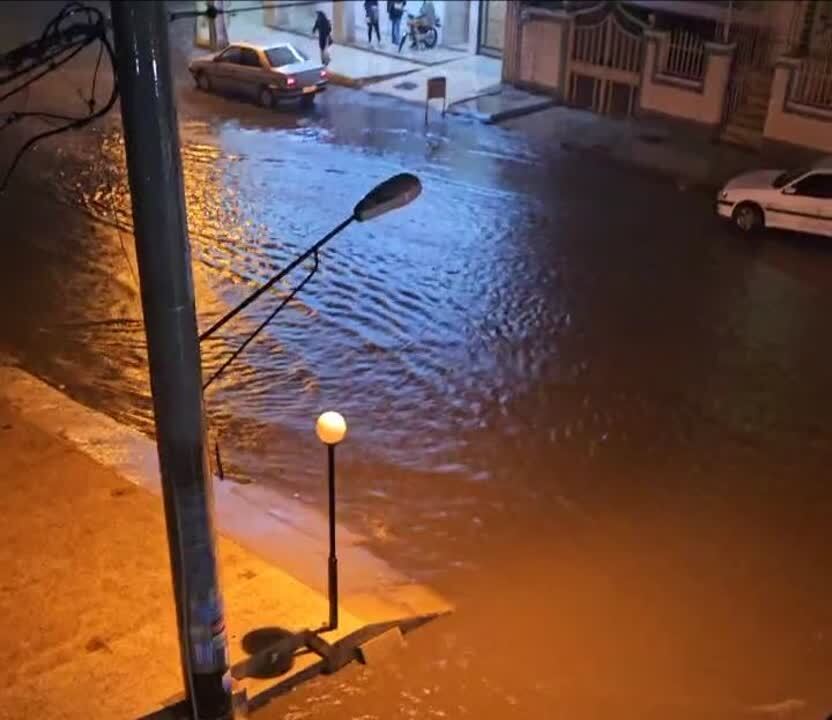 آبگرفتگی  معابر شهری در برخی مناطق خوزستان