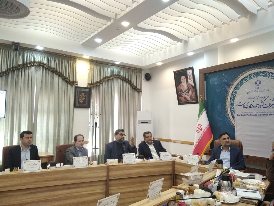 انعقاد ۱۰۲ هزار قرارداد با مجموعههای صنعتی انعقاد ۱۰۲ هزار قرارداد با مجموعههای صنعتی