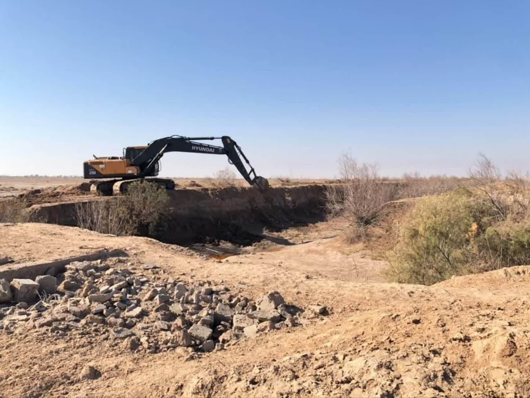 آغاز اقدامات کنترل کانون‌های ریزگرد در خوزستان توسط بسیج سازندگی