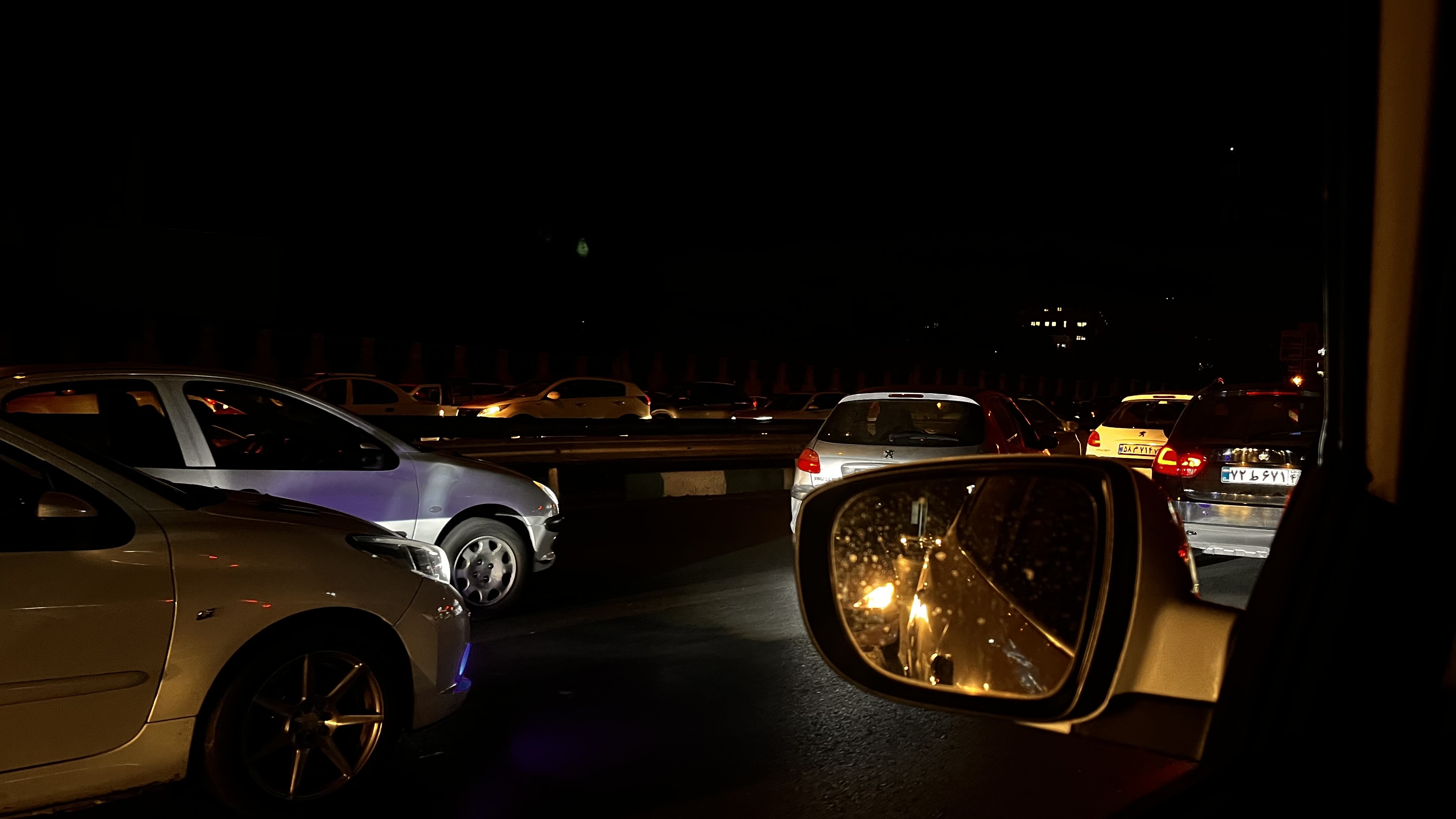 عدم بازگشایی پل اتوبان باقری عدم بازگشایی پل اتوبان باقری