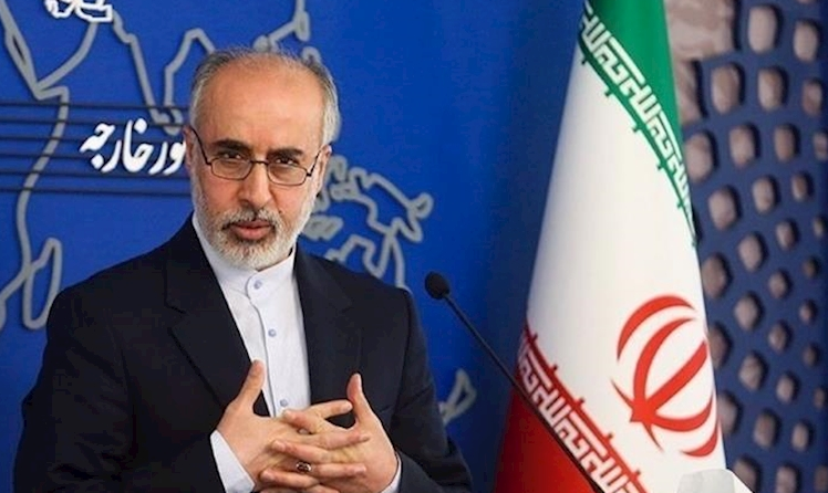 هر کجا جنگ است، پای آمریکا و انگلیس در میان است هر کجا جنگ است، پای آمریکا و انگلیس در میان است