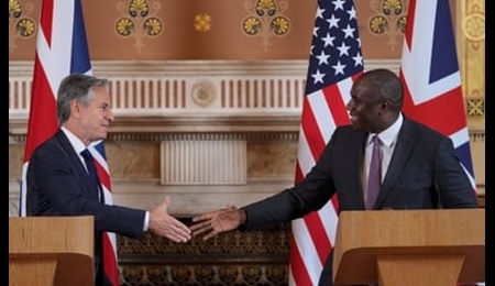 روسیه شش دیپلمات انگلیسی را به جرم جاسوسی اخراج کرد روسیه شش دیپلمات انگلیسی را به جرم جاسوسی اخراج کرد