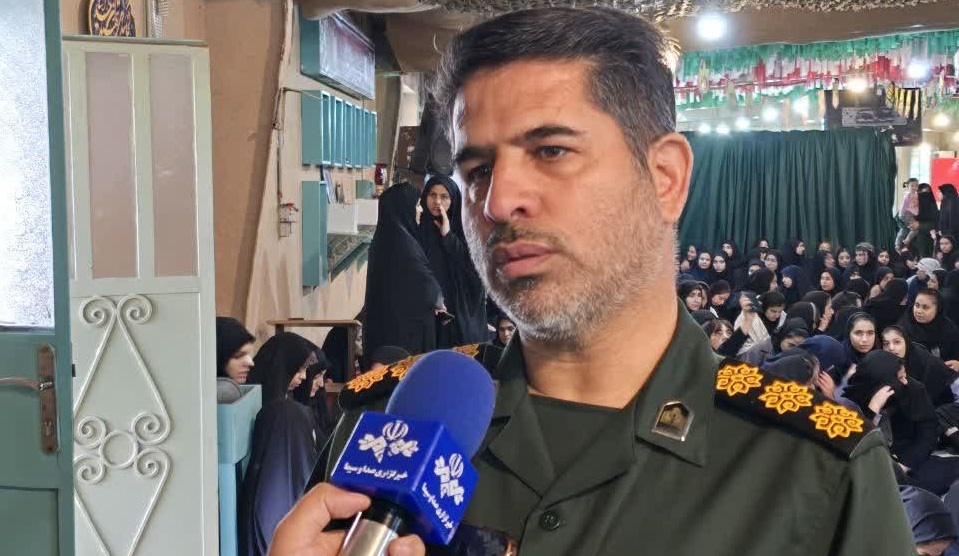 اعزام هزار و ۸۰۰ دانش آموز از ناحیه امام حسین اهواز به یادمانهای دفاع مقدس اعزام هزار و ۸۰۰ دانش آموز از ناحیه امام حسین اهواز به یادمانهای دفاع مقدس