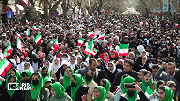 پاسخ مردم کردستان به دشمن ما ایستاده‌ایم