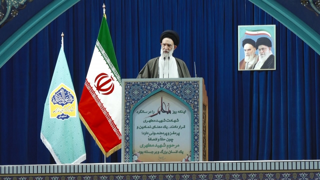 تقدیر امام جمعه موقت اصفهان از اهدا کنندگان خون به مصدومان حادثه بندر عباس