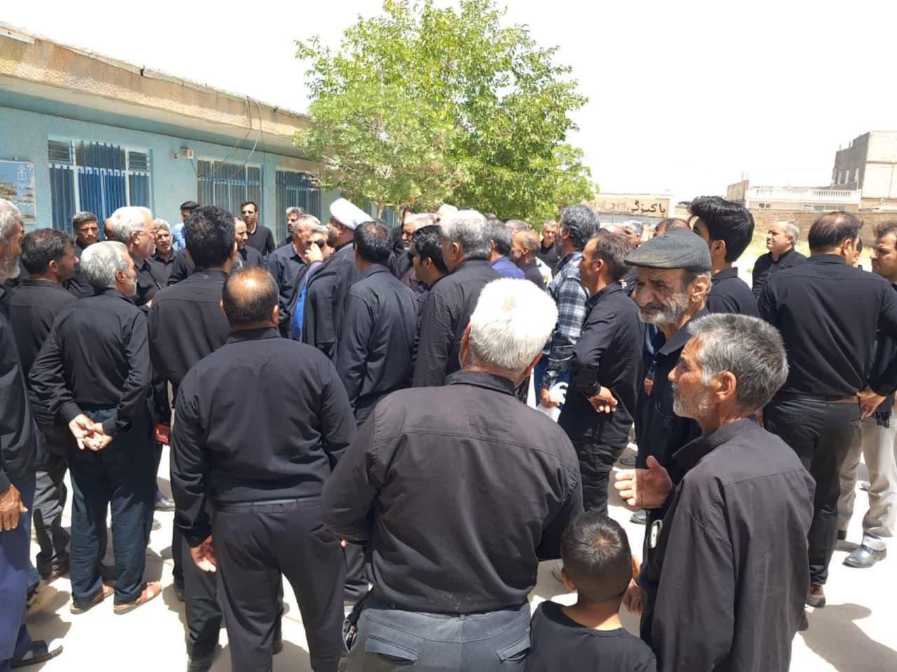 بازگشت همکلاسی‌ها برای ساختن مدرسه‌ای نو