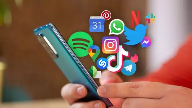 از نصب برنامه‌های ناشناس خودداری کنید؛ خطر جاسوسی***