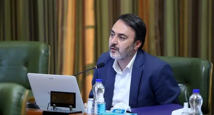 ۱۰۰ تاکسی آیون پلاک‌گذاری  می شود