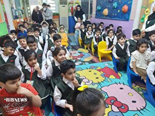 برپایی جشن غنچه ها همزمان با سراسر کشور در آبادان