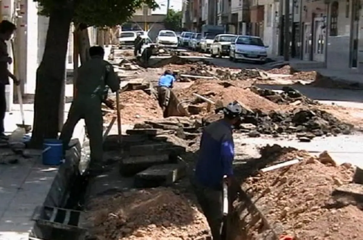 آبفا بعد از حفاری معابر را به حال خود رها می‌کند