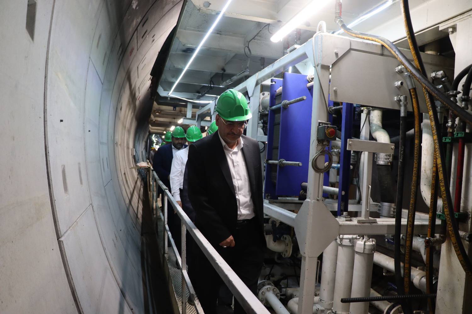 کاهش ترافیک معابر پهنه شمالی پایتخت با احداث خط ۱۰ مترو