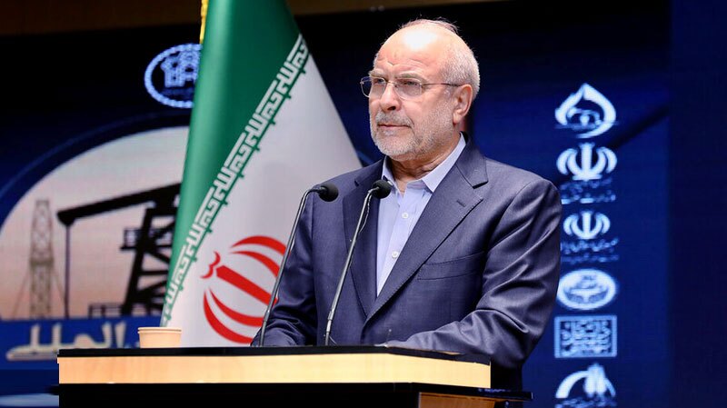 قالیباف: ما باید موانع را از مسیر مردمی شدن اقتصاد برداریم قالیباف: ما باید موانع را از مسیر مردمی شدن اقتصاد برداریم