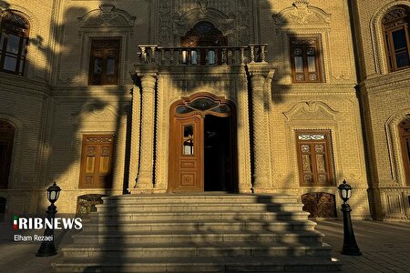 موزهٔ آبگینه و سفالینه‌های ایران