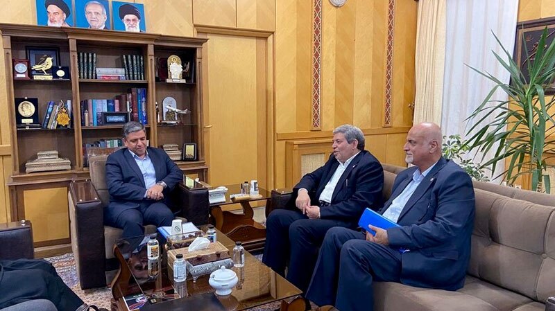 تمام زنان سرپرست خانوار روستایی بیمه رایگان میشوند تمام زنان سرپرست خانوار روستایی بیمه رایگان میشوند