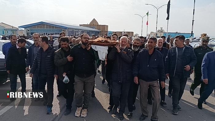 تشییع پیکر مادر شهیدبیگلری در مراغه تشییع پیکر مادر شهیدبیگلری در مراغه