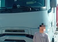 رانندگی نوجوان ۱۴ ساله با تریلی در محور یزد ـ مبید