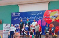 درخشش وزنه‌برداران چهارمحال و بختیاری در مسابقات قهرمانی پیشکسوتان کشور