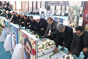 گلباران گلزار شهدای رشت با حضور مسئولان قضایی گیلان
