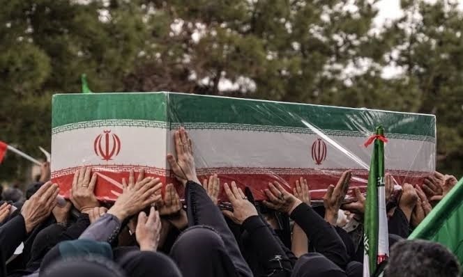 پنجشنبه ۱۸ تیرماه ۱۴۰۵؛ تشییع و خاکسپاری پاسدار شهید محمدرضا خزیمی در بندر امام خمینی پنجشنبه ۱۸ تیرماه ۱۴۰۵؛ تشییع و خاکسپاری پاسدار شهید محمدرضا خزیمی در بندر امام خمینی
